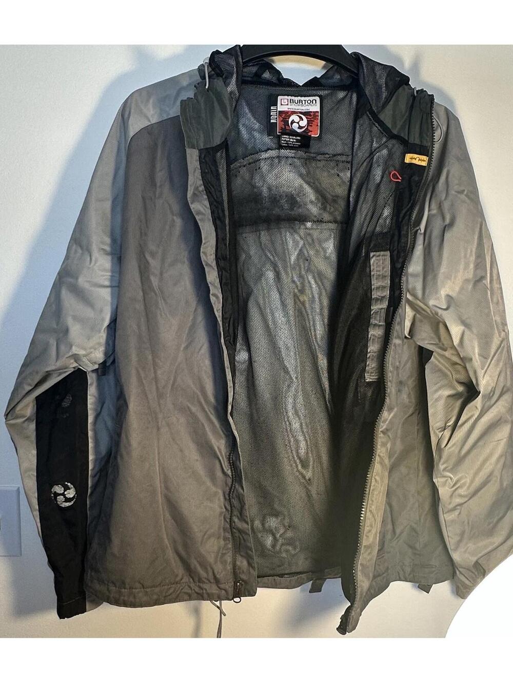 Burton Ronin Mens Medium Hooded Snowboard Jacket Waterproof Coat Grey Black